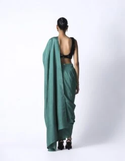 Black Gill Blouse -Incasee Ceantral 1230202blackb