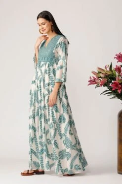 White Britpop Yoke Dress -Incasee Ceantral 2 56319