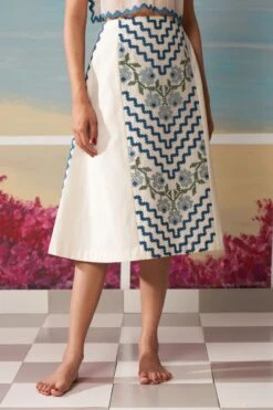 Ivory Panelled Skirt -Incasee Ceantral 3 32396