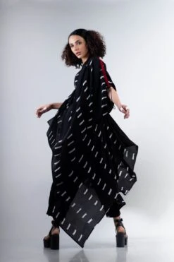 Black Rd Tail Coat -Incasee Ceantral 4 28988