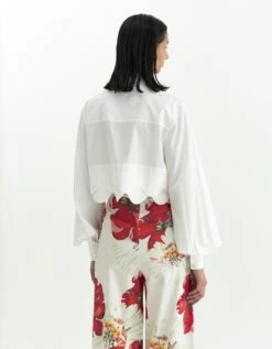 White Cotton Poplin Scalloped Crop Shirt -Incasee Ceantral af sh aw 23 12 c4