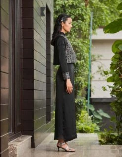 Black Aaliyah Jacket & Jumpsuit -Incasee Ceantral bw3483