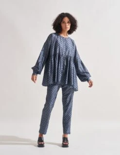 Grey Dot Shirt -Incasee Ceantral dot4