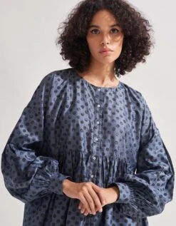 Grey Dot Shirt -Incasee Ceantral dot5