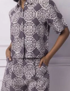 Batik Printed Purple Crop Shirt -Incasee Ceantral ekkabxysrtp23