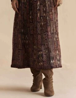 Maroon Mrida Embroidered Skirt -Incasee Ceantral fb2316d5