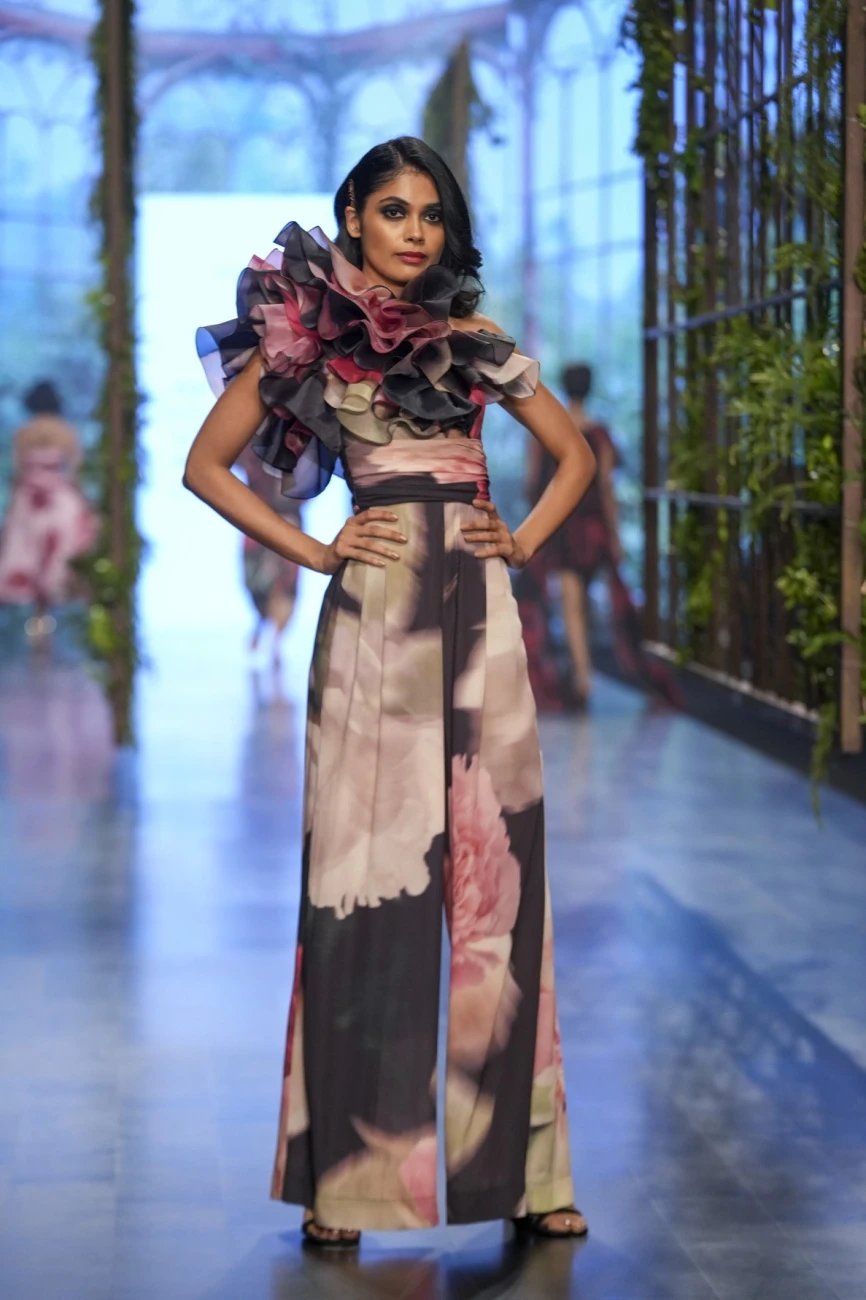 Wide Leg One Shoulder Jumpsuit With Ruffled Detailing 5 Wide Leg One Shoulder Jumpsuit With Ruffled Detailing - Image 3