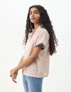 Pin Striped Relaxed Fit Shirt -Incasee Ceantral hhsscrow194