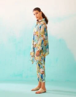 A Brushstroke Print Low Back Shirt