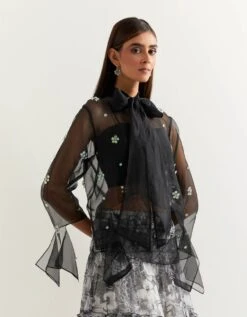 Black Shirt With A Black And White Skirt In Organza With Georgette -Incasee Ceantral omtsflr014
