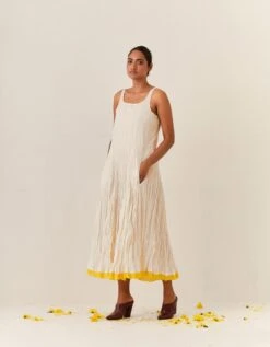 Yellow And White Kurta With A Crushed Inner 12 Yellow And White Kurta With A Crushed Inner -Incasee Ceantral ppss2423175