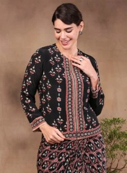 Black Printed Drape Skirt Paired With Zipper Jacket -Incasee Ceantral sp3324 3