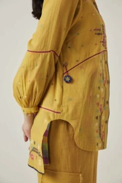 Yellow Gulzaar High Low Shirt -Incasee Ceantral ss2305d5