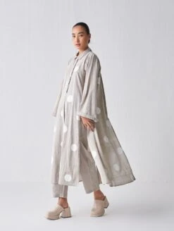 Beige Beige Panel Slit Shirt -Incasee Ceantral ss23s024