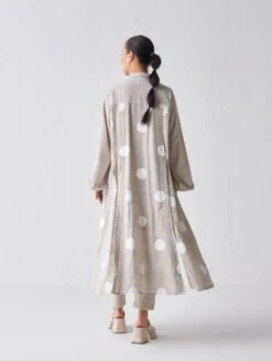 Beige Beige Panel Slit Shirt -Incasee Ceantral ss23s02b