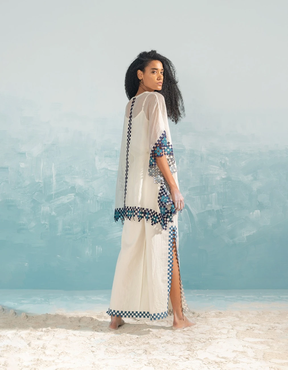 Nile Table Mat Shirt With Slip 6 Nile Table Mat Shirt With Slip - Image 4